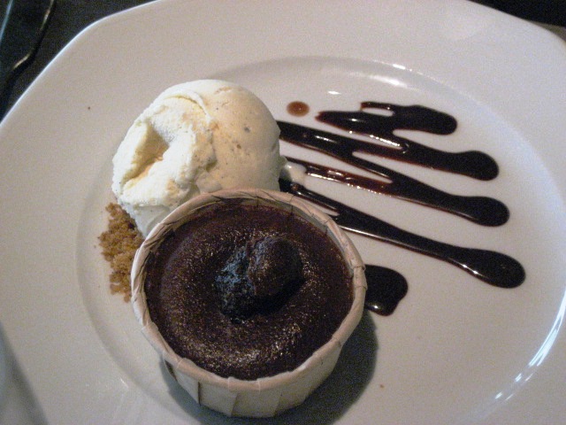 "Moelleux au Chocolat", Melting Chocolate Cake With Bourbon Vanilla Ice Cream