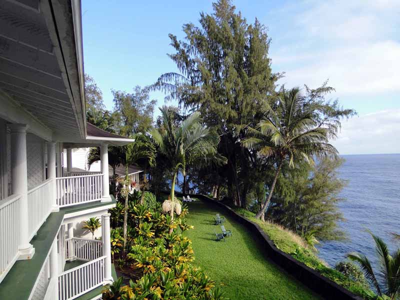 Palms Cliff House Inn