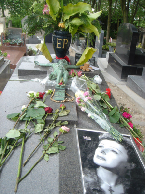 Pere Lachaise Cemetery - Edith Piat