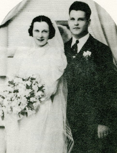 Sylvia & Bill (April 17 1937) (Judy's Uncle)